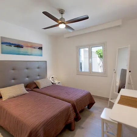 3 Bedroom Delphi With Private Heated Pool. ヴィラ *